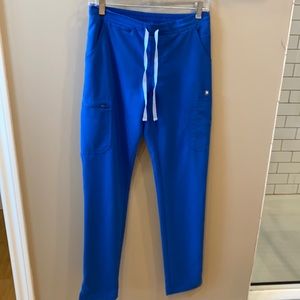 Figs XS tall skinny scrub pants